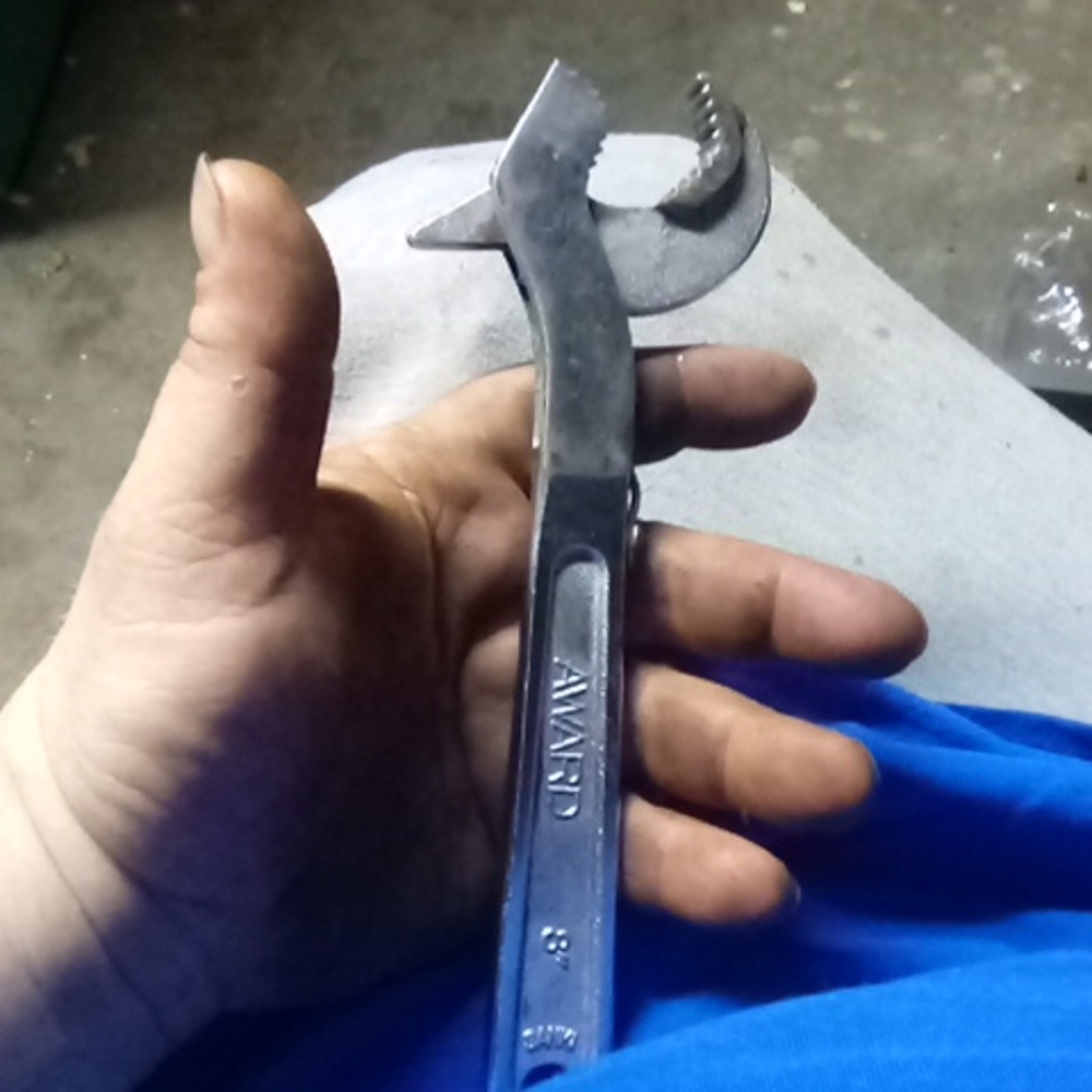 Speed Wrench 8” Drop Forged Steel. (Cm) award